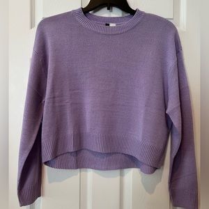 H&M size small light purple sweater never worn